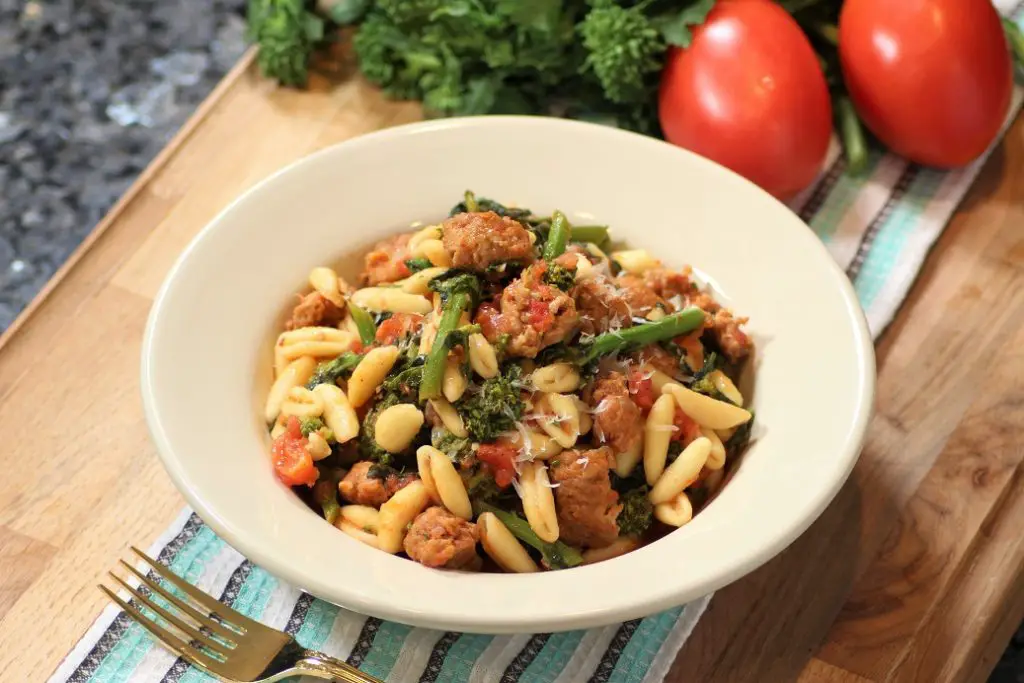 Pasta with Sausage and Broccoli Rabe