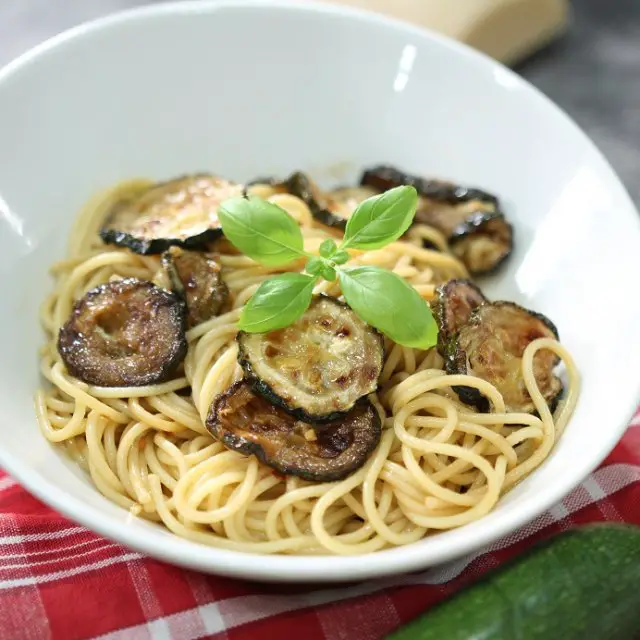 Spaghetti With Fried Zucchini Pasquale Sciarappa Recipes