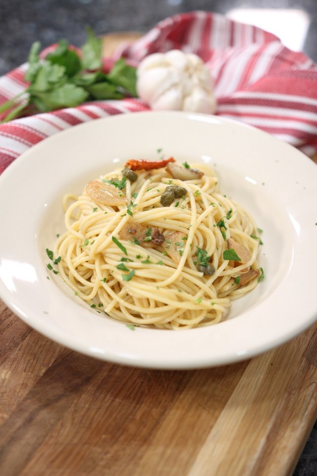 Spaghetti Garlic and Oil with Anchovies and Capers | Pasquale Sciarappa ...
