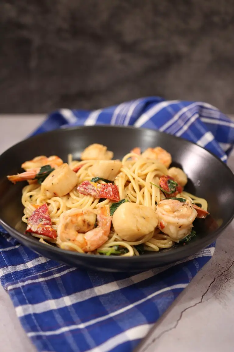 Spaghetti With Shrimp And Scallops Pasquale Sciarappa Recipes 5306