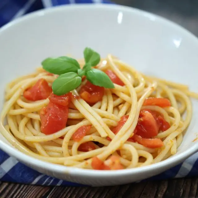 Bucatini di Mezzanotte Pasquale Sciarappa Recipes